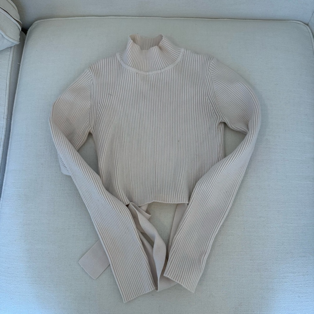 Zara open back bow sweater